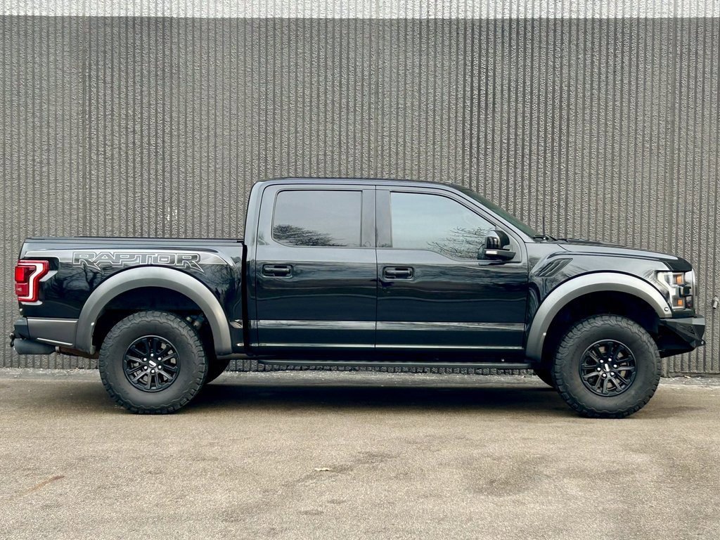 Certified 2018 Ford F150 Raptor w/ Equipment Group 802A Luxury image 2