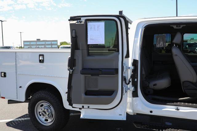 Certified 2022 Ford F250 XL w/ Power Equipment Group AWD/4WD image 31