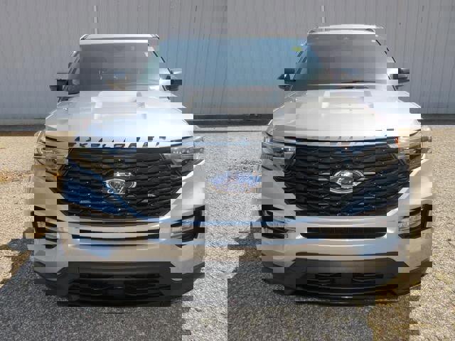 Certified 2023 Ford Explorer ST-Line w/ Class IV Trailer Tow Package image 8