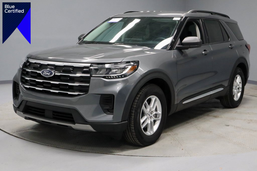 Certified 2025 Ford Explorer Active image 1