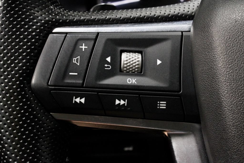 Used 2024 Mitsubishi Outlander SE AWD/4WD image 26