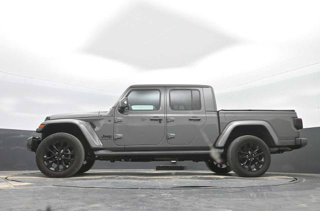 Used 2022 Jeep Gladiator Overland AWD/4WD image 31
