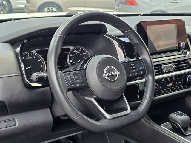 Used 2022 Nissan Pathfinder SV FWD image 24
