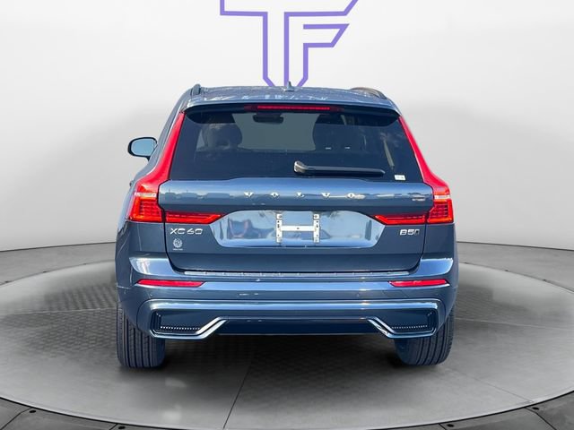 Used 2024 Volvo XC60 B5 Ultimate w/ Protection Package Premier AWD/4WD image 5