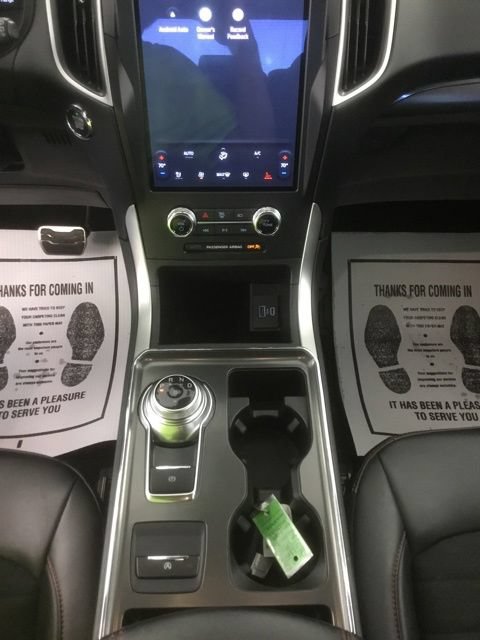 Certified 2024 Ford Edge ST-Line AWD/4WD image 31