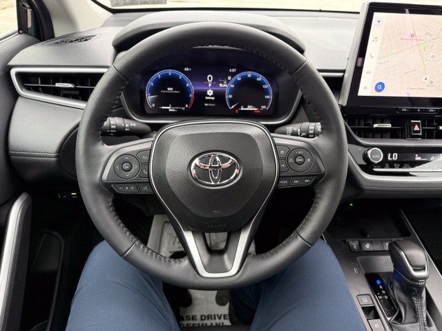 Used 2026 Toyota Corolla Cross XLE w/ Convenience Package AWD/4WD image 40