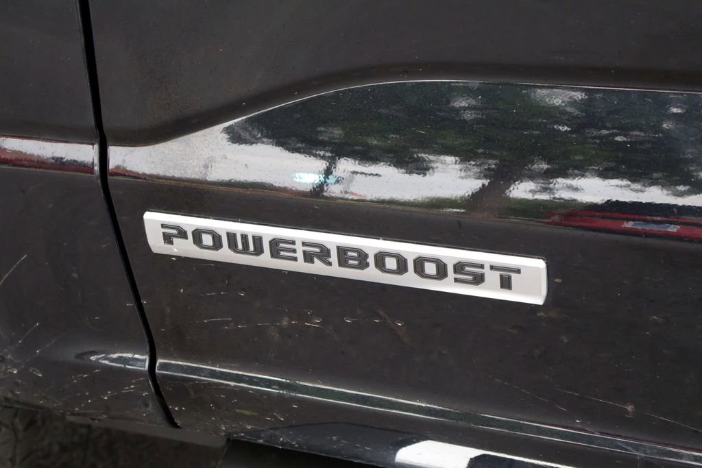 Certified 2025 Ford F150 XLT w/ Equipment Group 301A Standard image 7