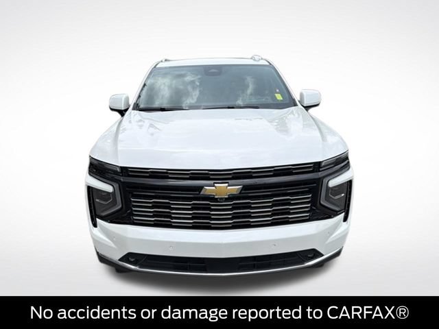 Used 2025 Chevrolet Suburban High Country AWD/4WD image 2