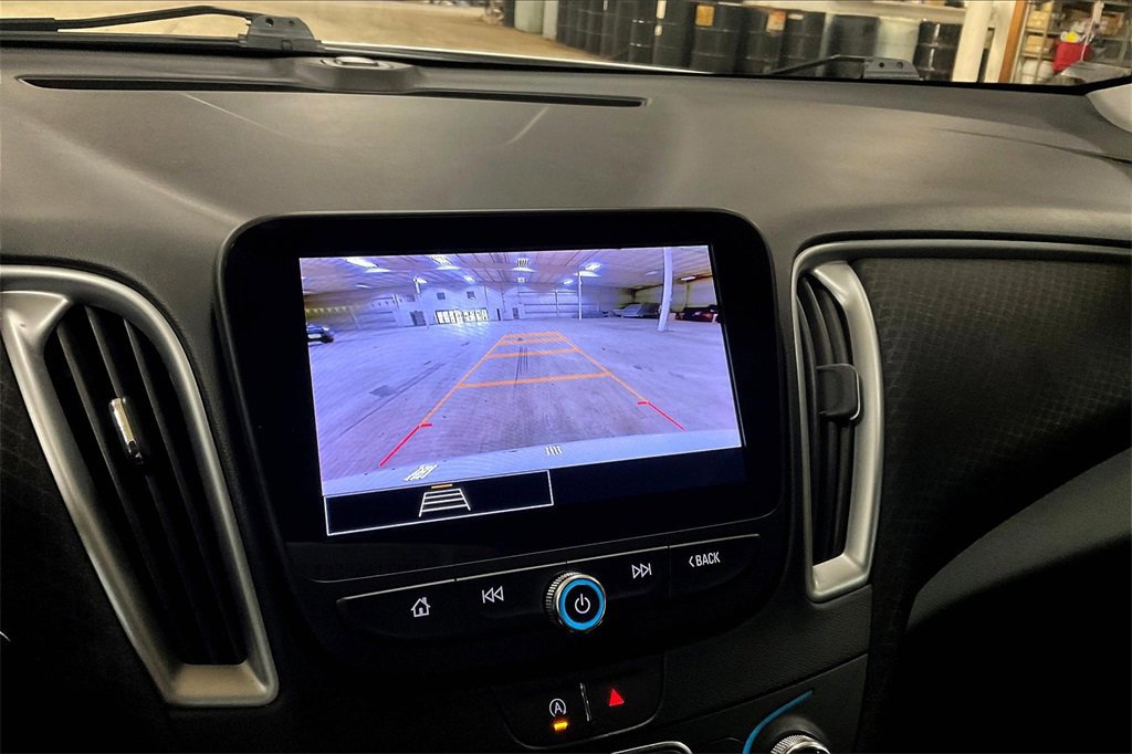 Used 2024 Chevrolet Malibu LT image 20