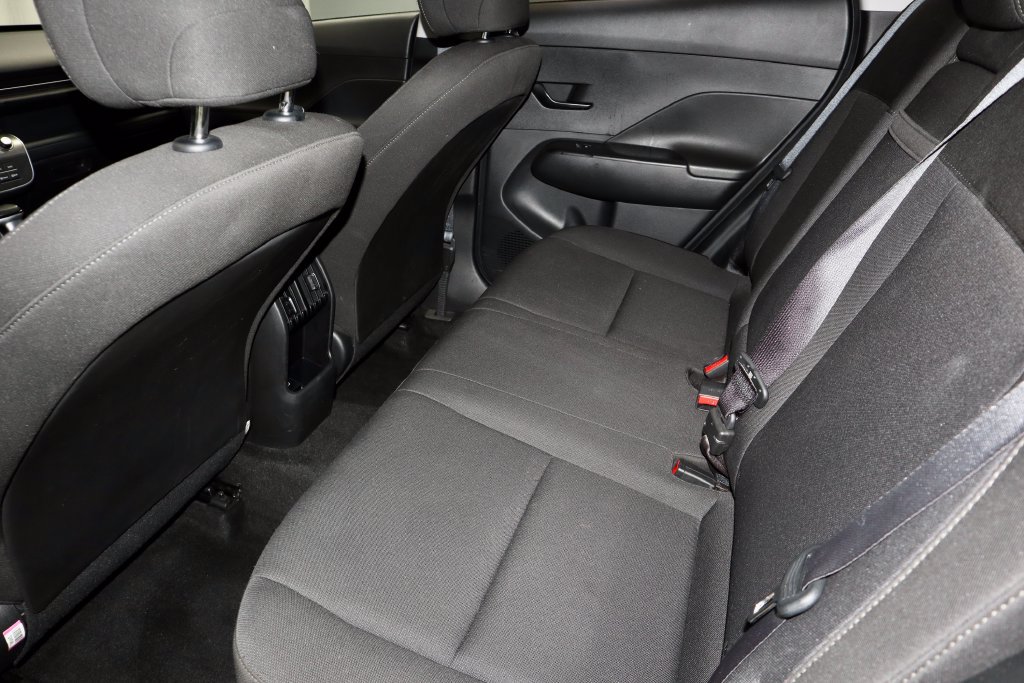 Used 2024 Hyundai Kona SEL FWD image 20