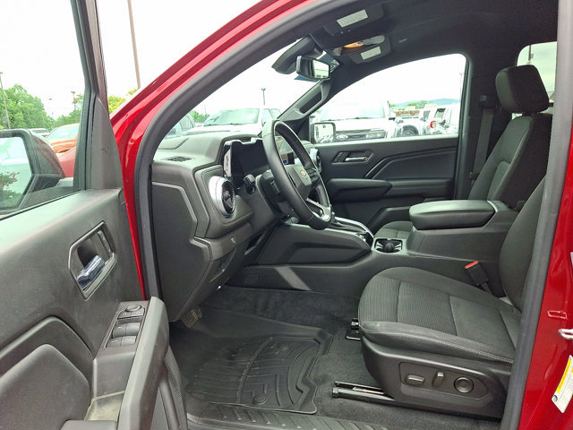 Used 2023 Chevrolet Colorado LT w/ LT Convenience Package II AWD/4WD image 13