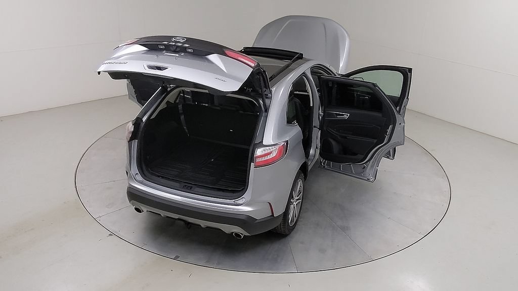 Certified 2024 Ford Edge Titanium w/ Equipment Group 301A AWD/4WD image 49
