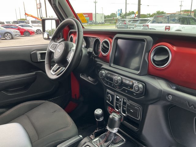 Used 2019 Jeep Wrangler Unlimited Rubicon AWD/4WD image 16