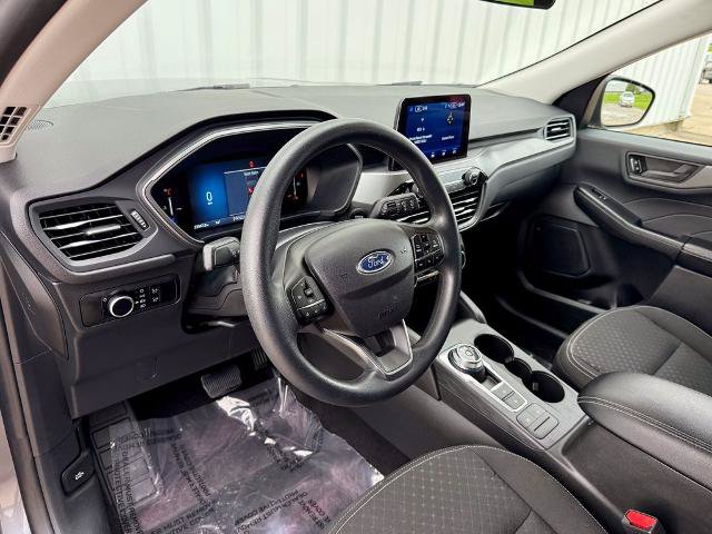 Certified 2025 Ford Escape Active AWD/4WD image 10