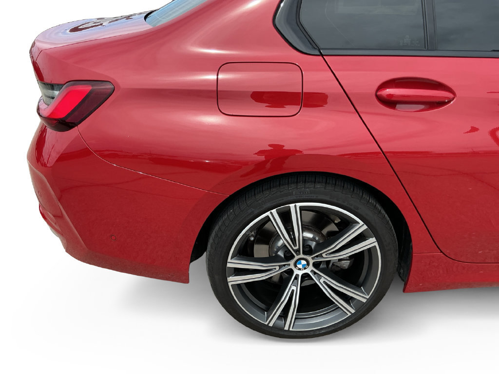 Used 2023 BMW 330i Sedan w/ Parking Assistance Package RWD image 14