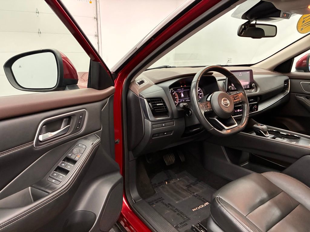 Used 2021 Nissan Rogue SL image 17