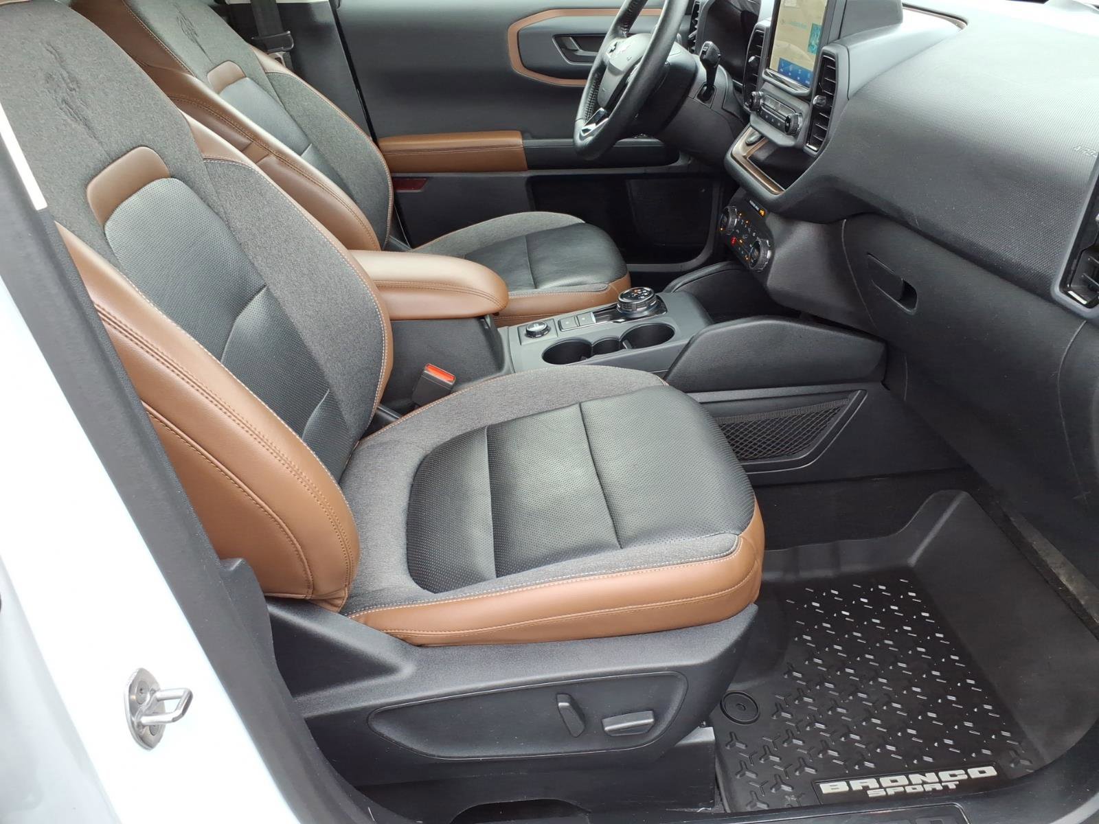 Certified 2021 Ford Bronco Sport Outer Banks AWD/4WD image 8