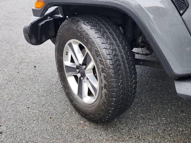 Used 2021 Jeep Wrangler Unlimited Sahara AWD/4WD image 31