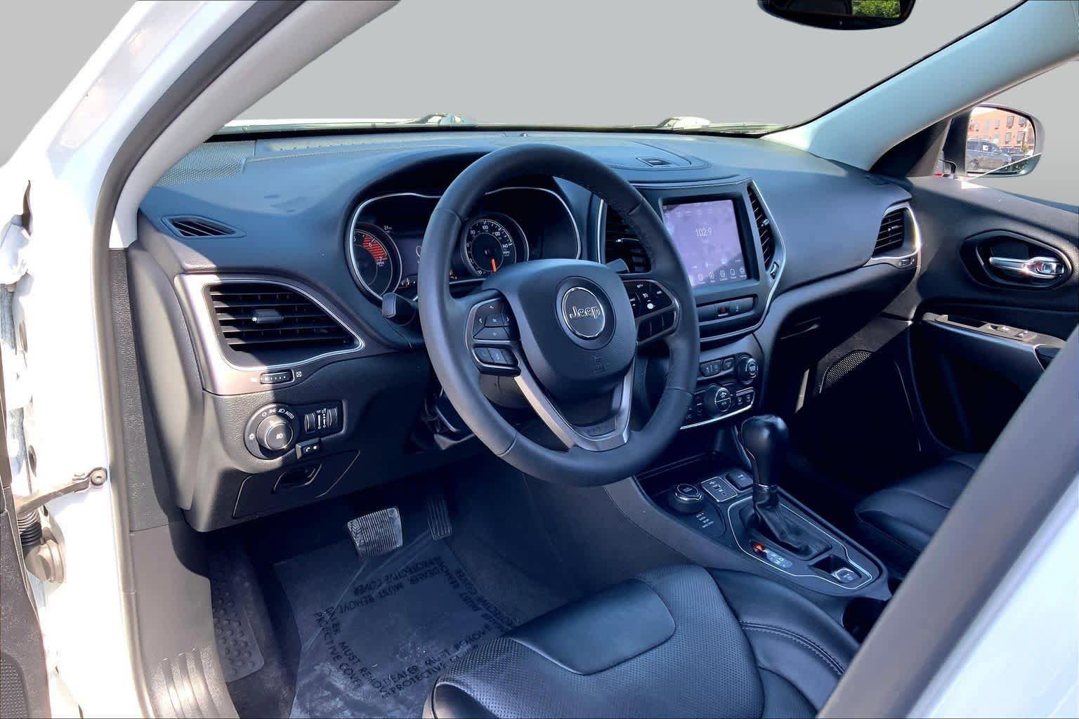 Used 2022 Jeep Cherokee Latitude Lux AWD/4WD image 31
