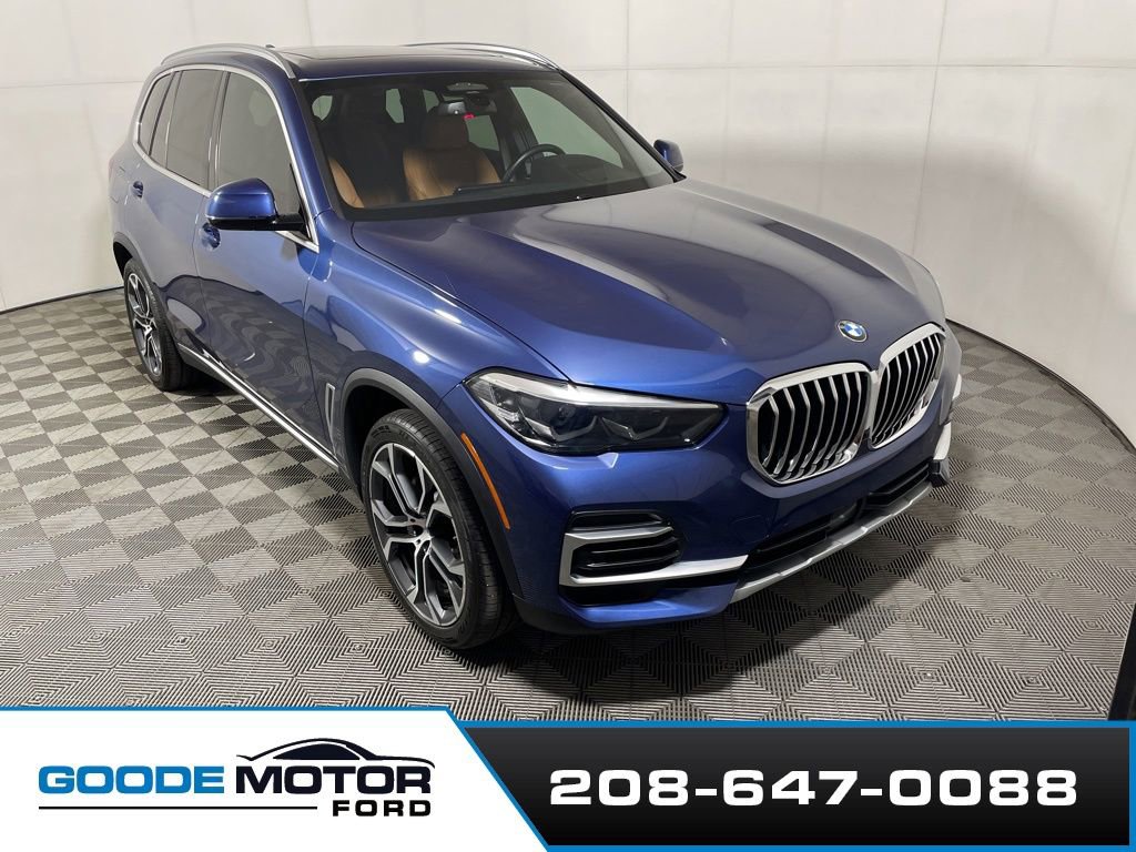 Used 2023 BMW X5 xDrive40i AWD/4WD image 1