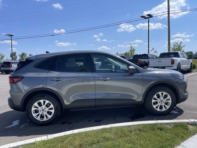 Certified 2025 Ford Escape Active AWD/4WD image 6