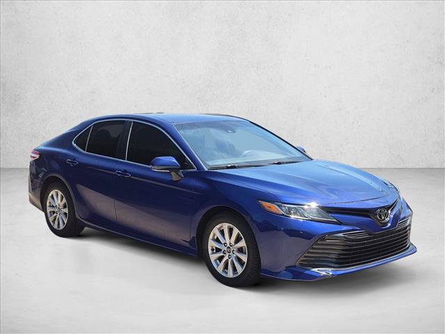 Used 2018 Toyota Camry LE w/ Convenience Package FWD image 3