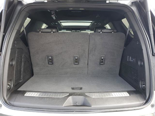 Used 2024 Chevrolet Tahoe Z71 w/ Luxury Package image 30