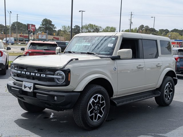 Certified 2025 Ford Bronco Outer Banks AWD/4WD image 6