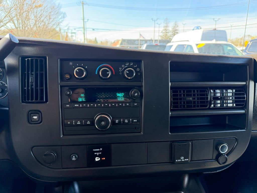 Used 2024 GMC Savana 2500 w/ Driver Convenience Package RWD image 11