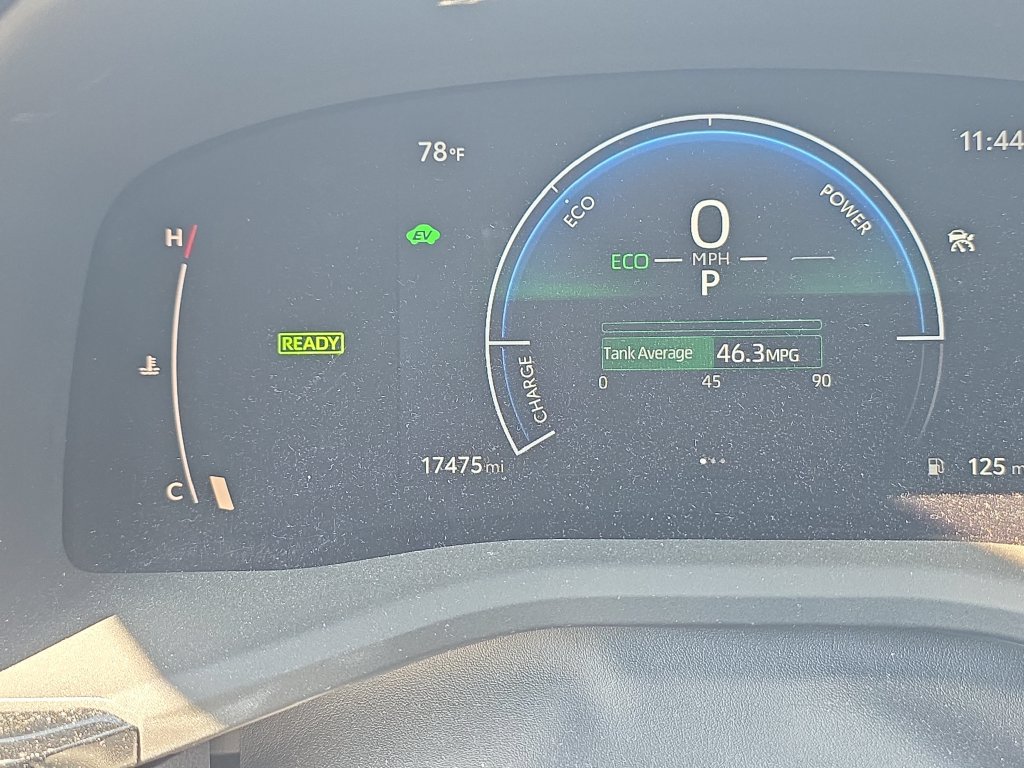 Used 2025 Toyota Camry SE AWD/4WD image 29