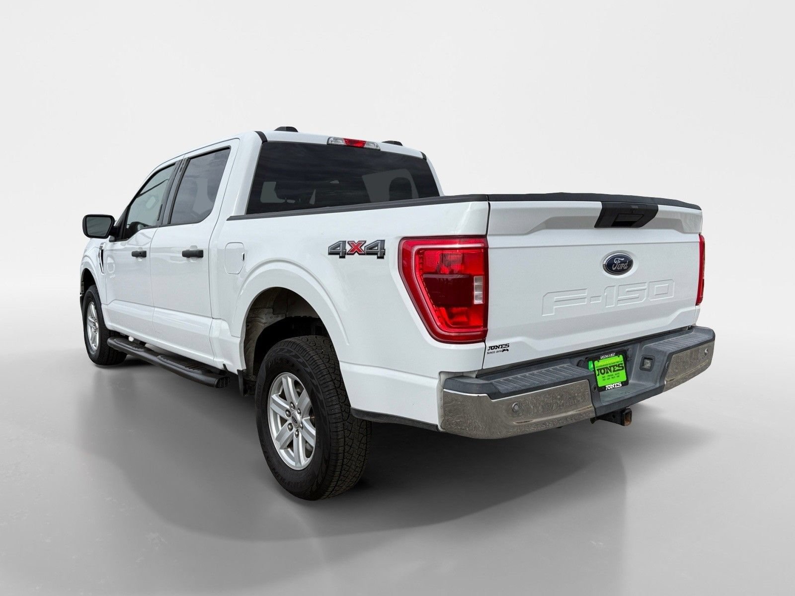 Certified 2022 Ford F150 XLT w/ Equipment Group 301A Mid AWD/4WD image 4