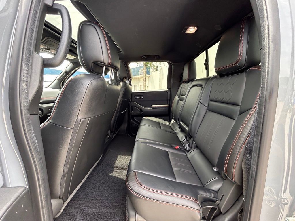 Used 2023 Nissan Frontier PRO-4X w/ Pro-4X Premium Package AWD/4WD image 33
