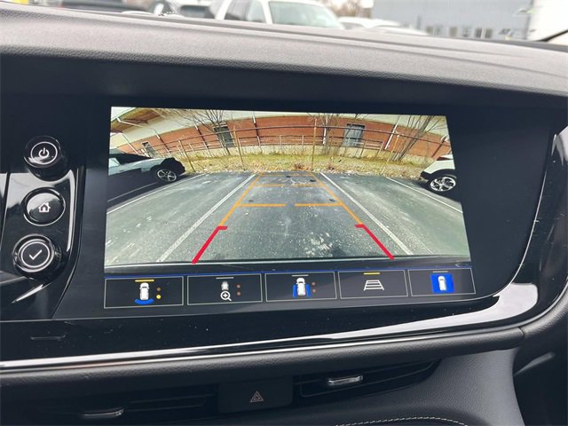 Used 2023 Buick Envision Avenir image 38
