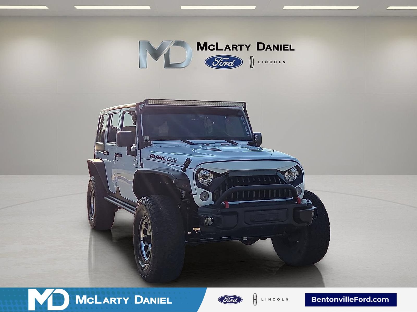 Used 2017 Jeep Wrangler Unlimited Rubicon AWD/4WD image 1