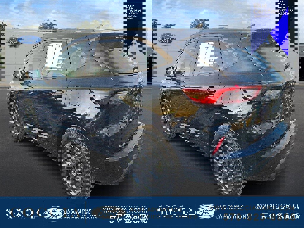 Certified 2024 Ford Escape ST-Line w/ Tech Pack #1 image 2