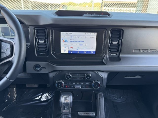 Certified 2022 Ford Bronco Big Bend image 8