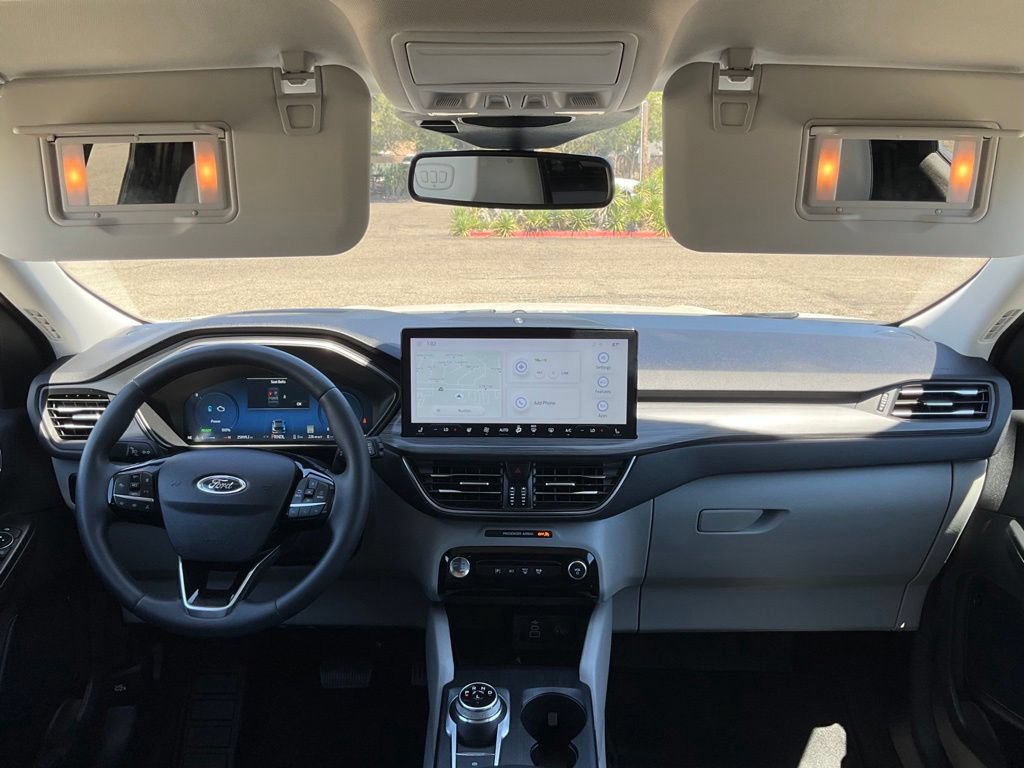 Certified 2024 Ford Escape SE w/ PHEV Premium Package FWD image 28