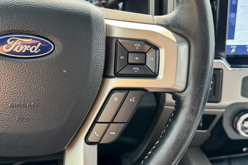 Certified 2022 Ford F350 Lariat w/ Black Appearance Package AWD/4WD image 33