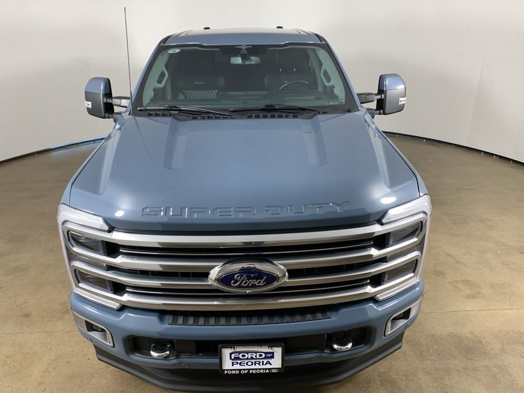 Certified 2023 Ford F250 Limited AWD/4WD image 4