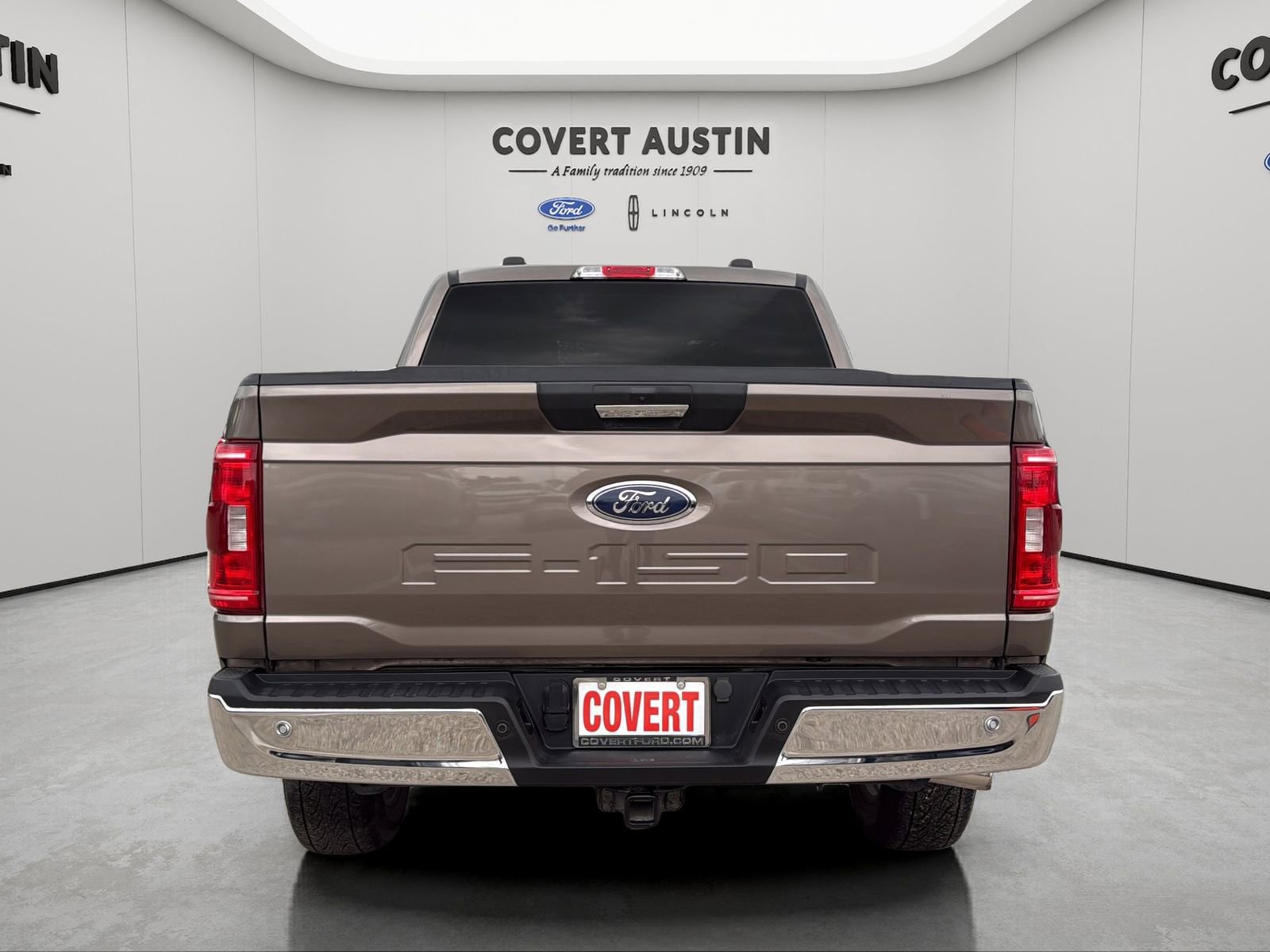 Certified 2023 Ford F150 XLT w/ Equipment Group 301A Mid AWD/4WD image 4