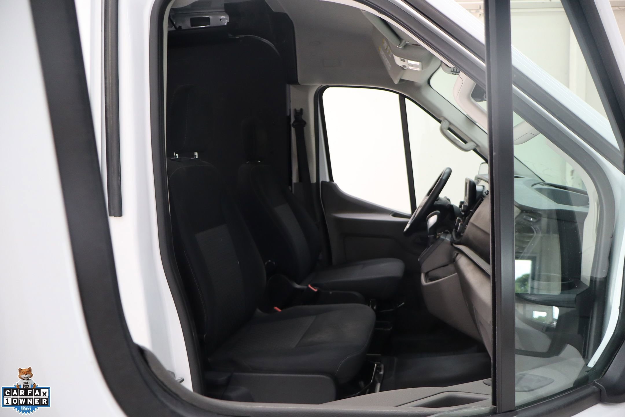 Certified 2024 Ford Transit 250 148 Medium Roof w/ Load Area Protection Package RWD image 31
