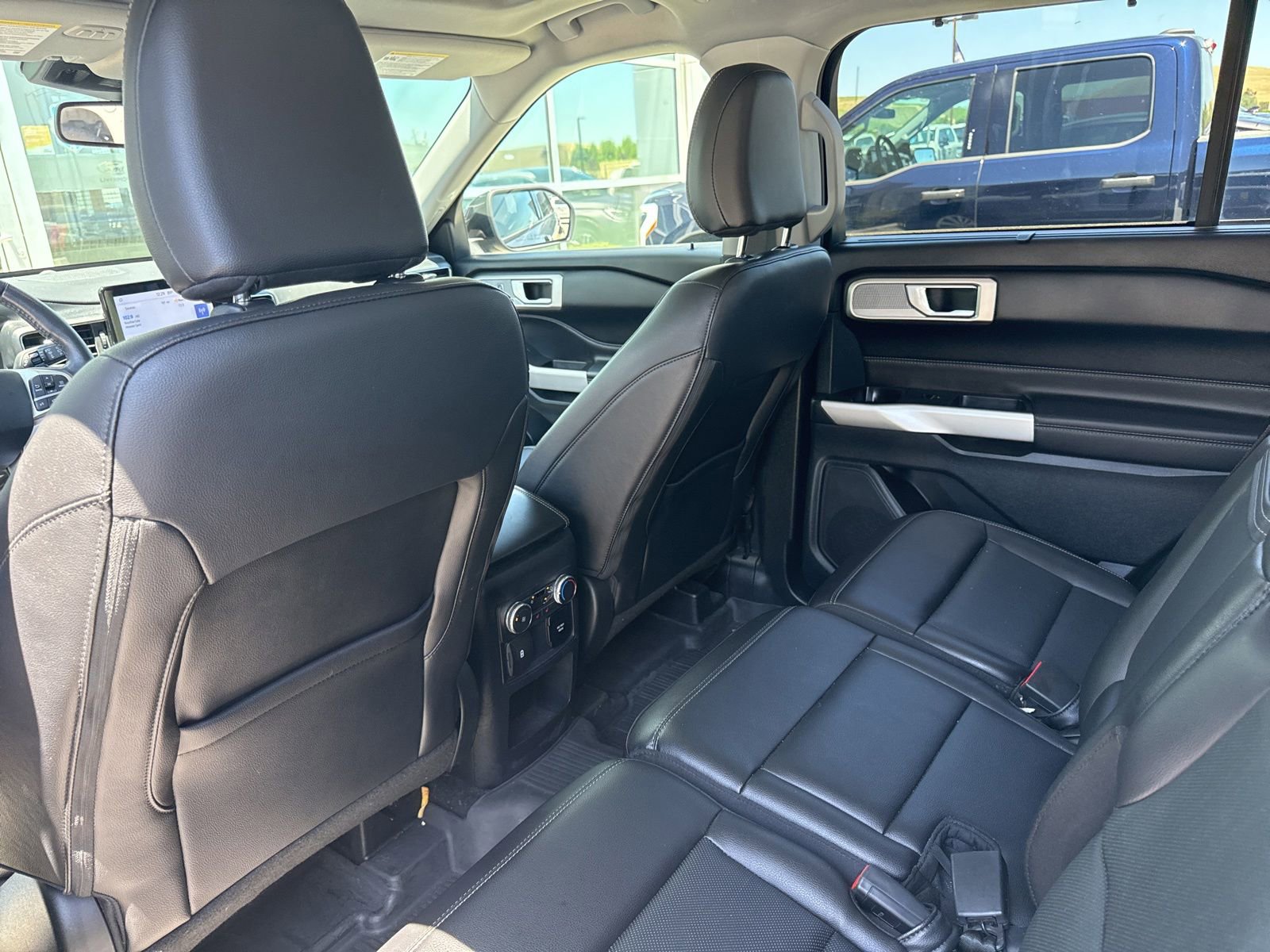 Certified 2021 Ford Explorer Limited w/ Hybrid Equipment Group 310A AWD/4WD image 16