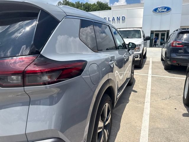 Used 2023 Nissan Rogue SL w/ SL Premium Package FWD image 15