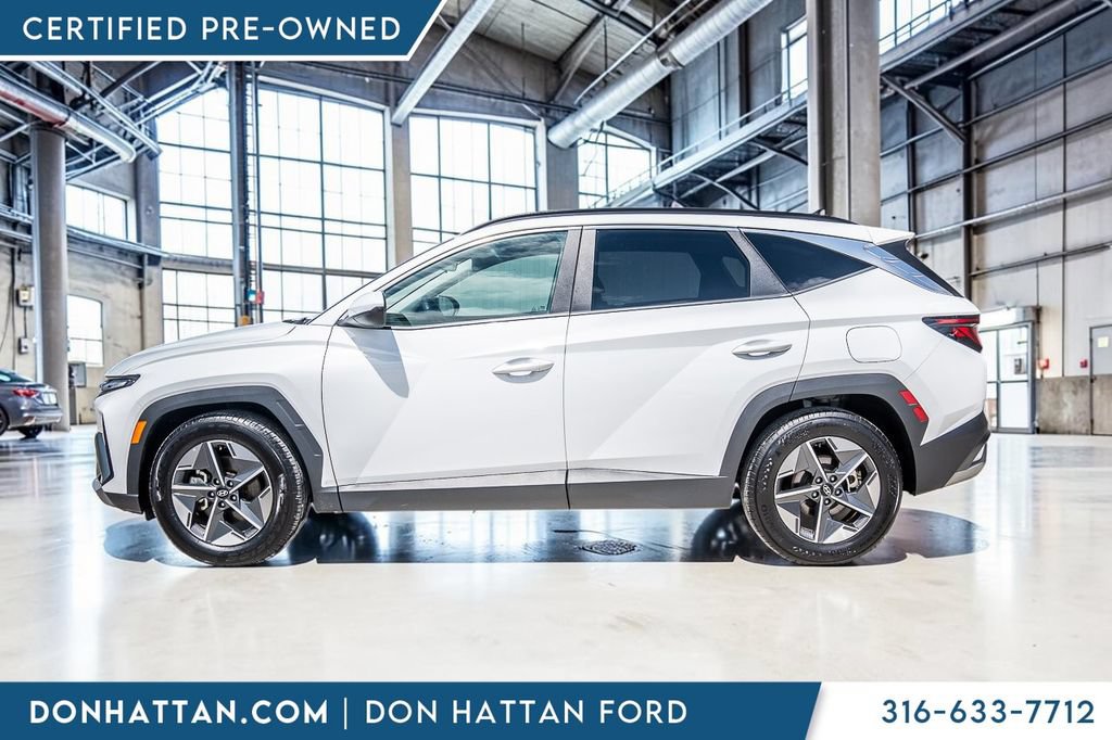 Used 2025 Hyundai Tucson SEL FWD image 2