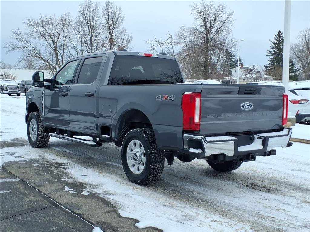 Certified 2024 Ford F250 XLT image 4