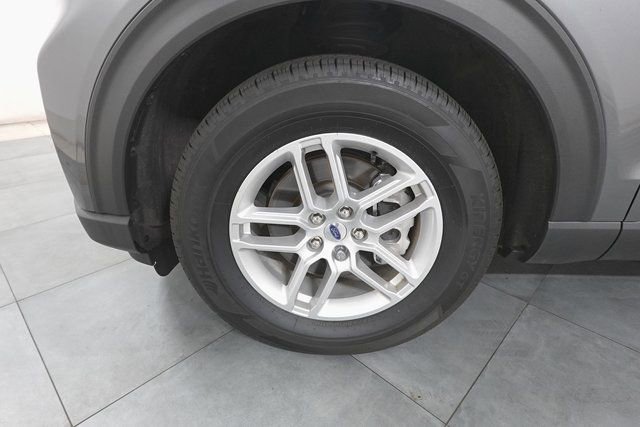 Certified 2025 Ford Explorer Active image 27