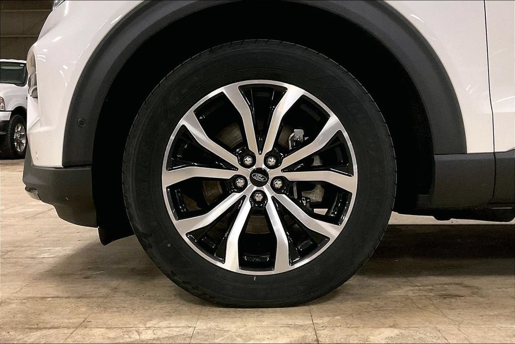 Certified 2020 Ford Explorer ST AWD/4WD image 9