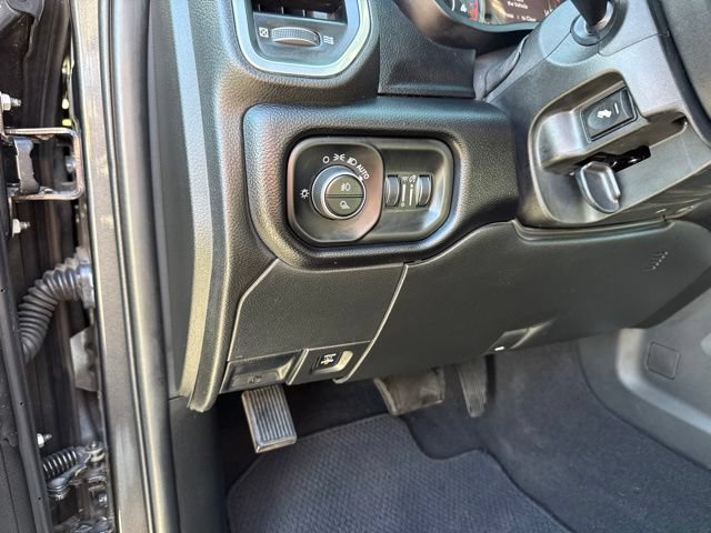 Used 2021 RAM 2500 Laramie AWD/4WD image 16