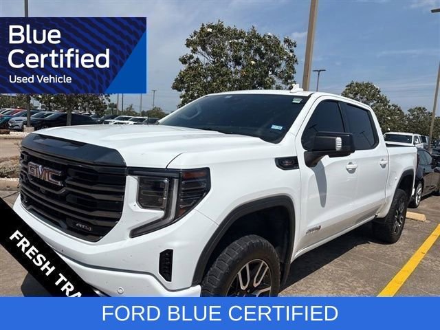 Used 2023 GMC Sierra 1500 AT4 w/ Technology Package AWD/4WD image 2