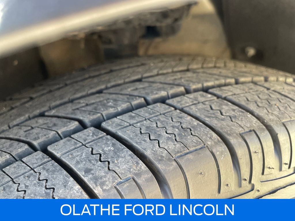 Used 2018 Kia Sedona SX image 30